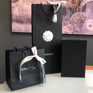 Set of 3 CHANEL variety paper shopping tote bags
